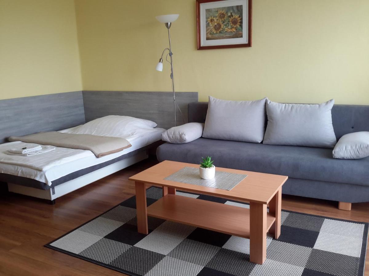Szeki Apartman บาลาตอนฟือเรด ภายนอก รูปภาพ
